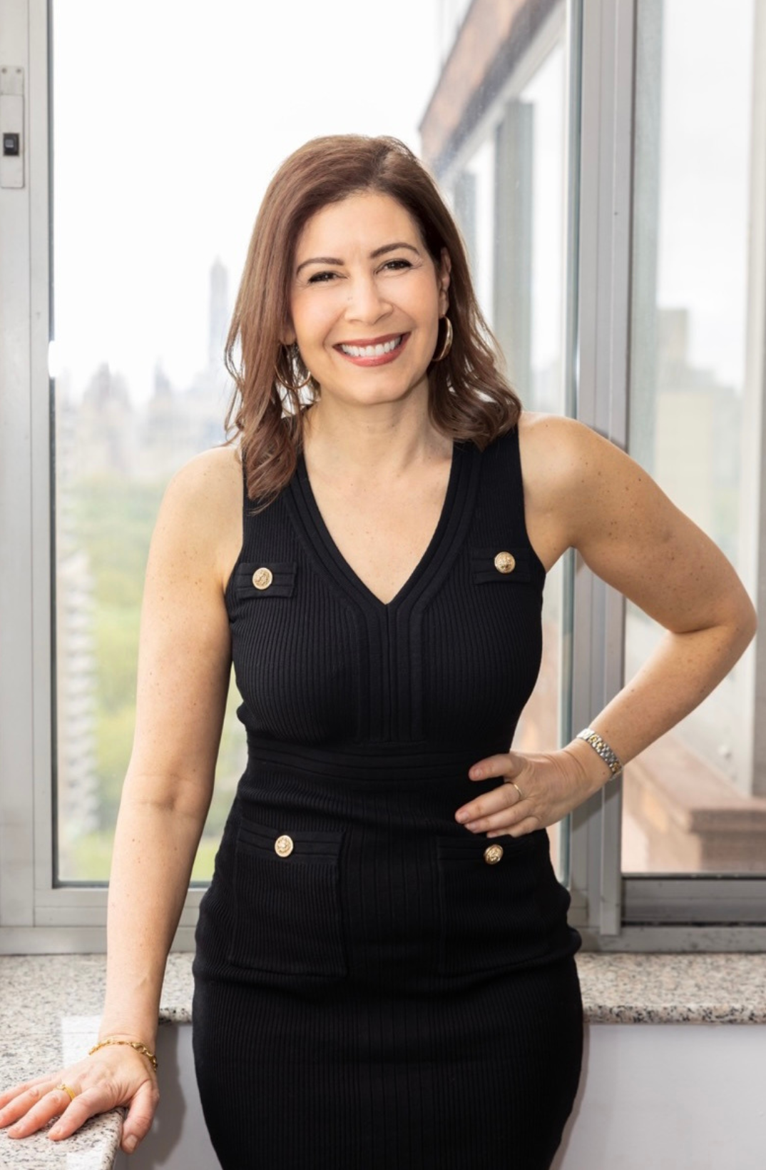 Julia Pimsleur Headshot 2023 (2)