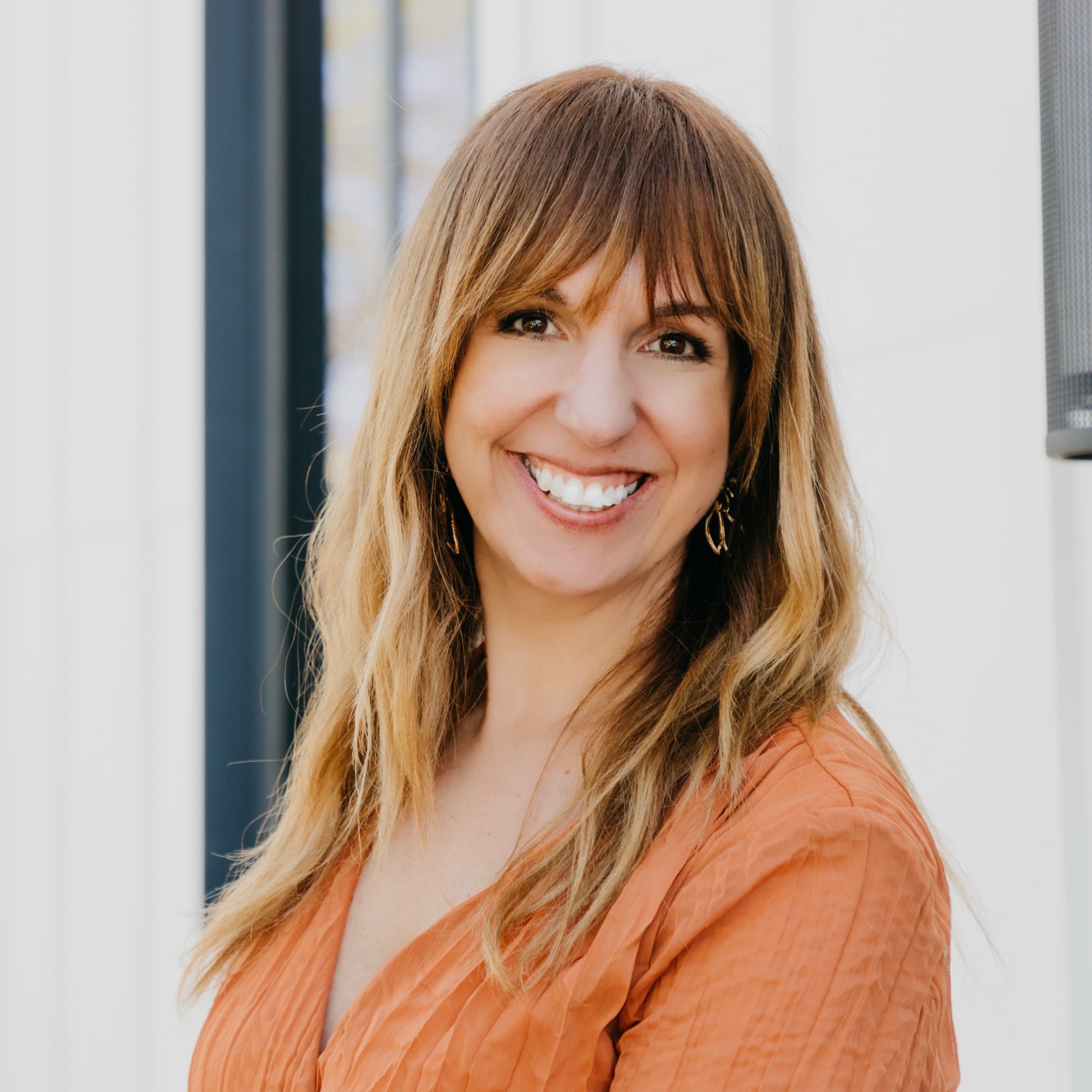 Maggie Davis - Headshot (2026-05)